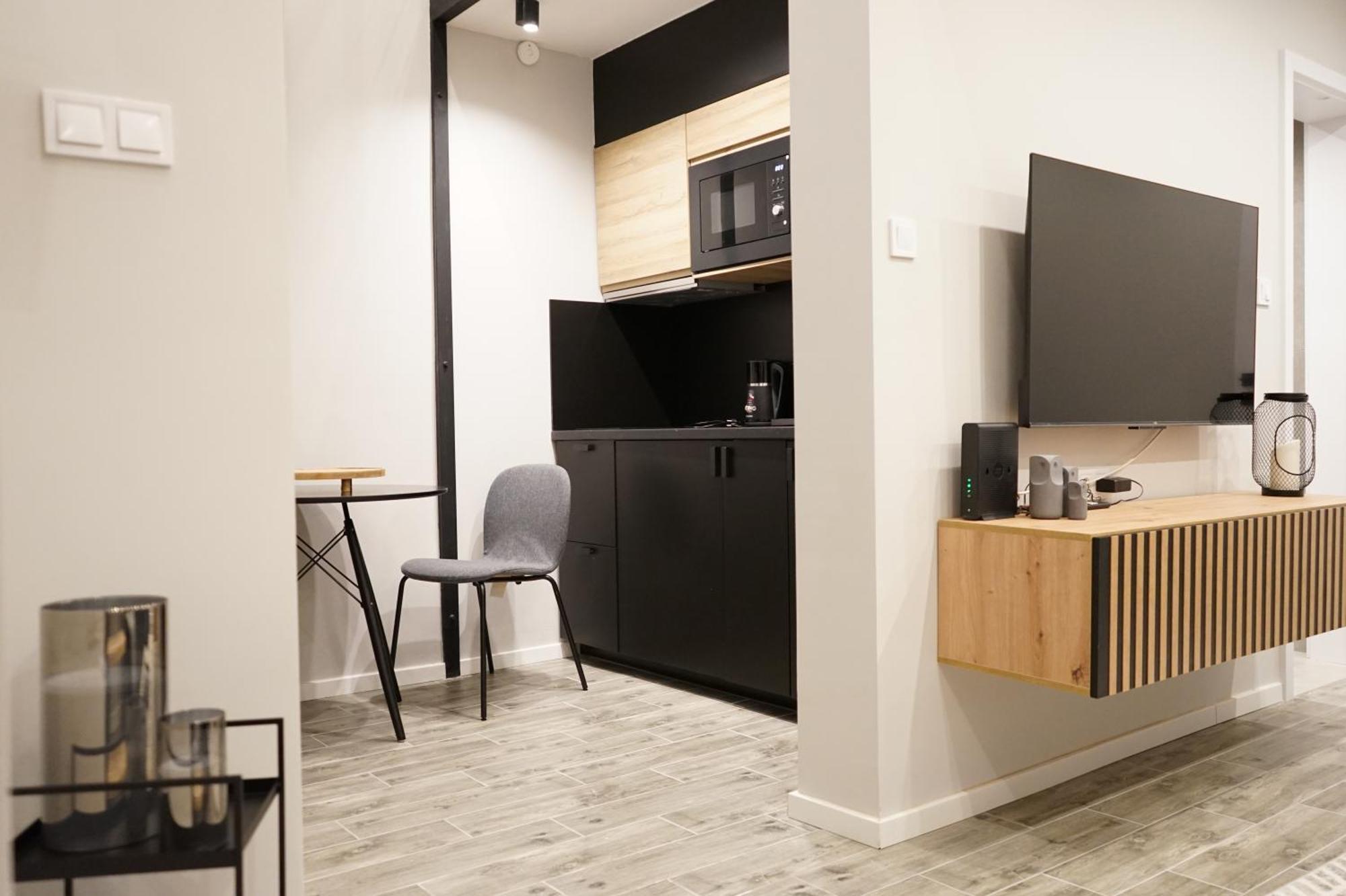 K87- Bp Modern Boutique Apartments, Best Location By Bqa Apartment